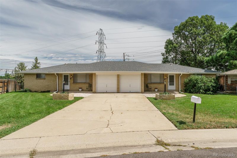 11939 W 62nd Pl, Arvada, CO 80004