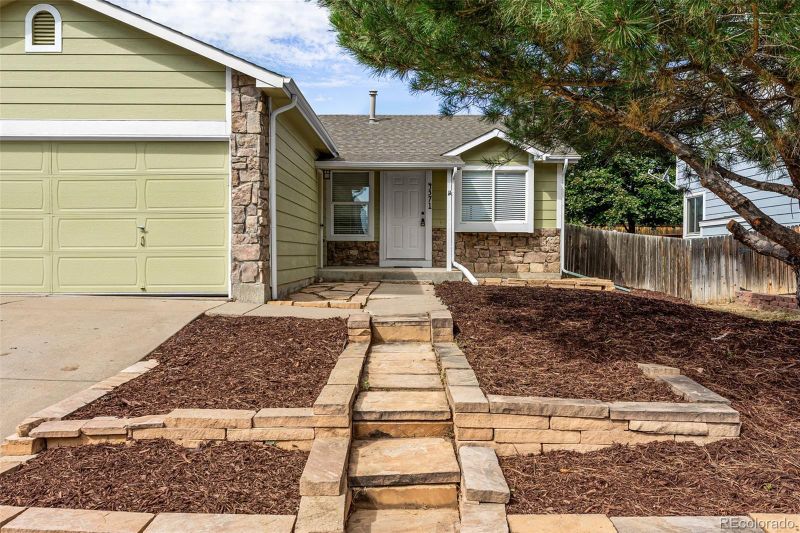 4371 S Fundy St, Centennial, CO 80015