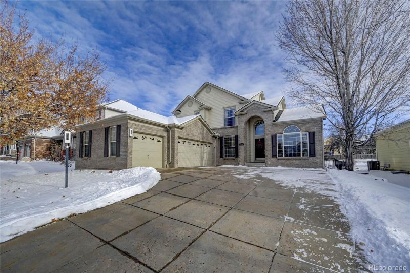 1390 Peninsula Cir, Castle Rock, CO 80104