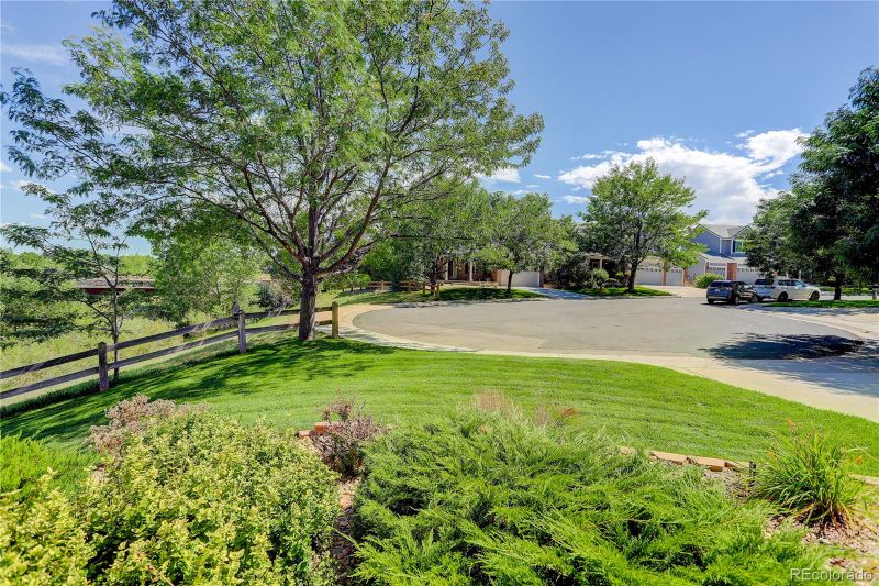18191 E Oakwood Pl, Aurora, CO 80016
