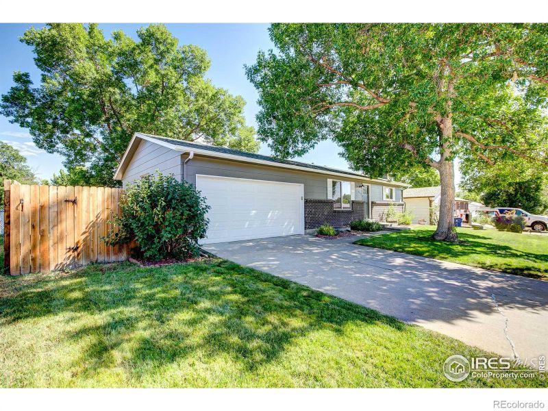 6233 W 78th Ave, Arvada, CO 80003