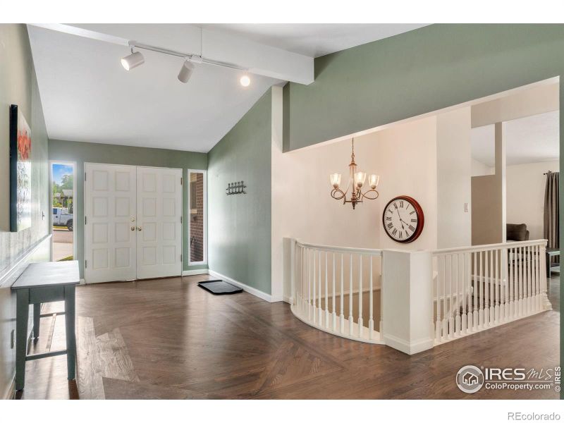 8000 S Kendall Ct, Littleton, CO 80128