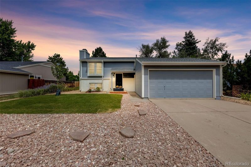 17833 E Prentice Dr, Centennial, CO 80015
