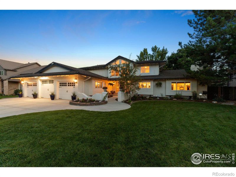 15426 W 72nd Pl, Arvada, CO 80007