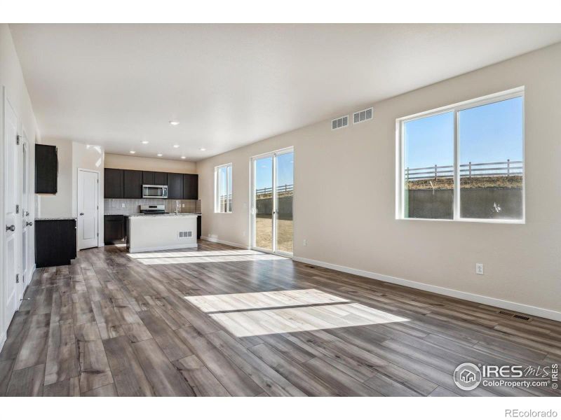 442 Elbert St, Johnstown, CO 80534