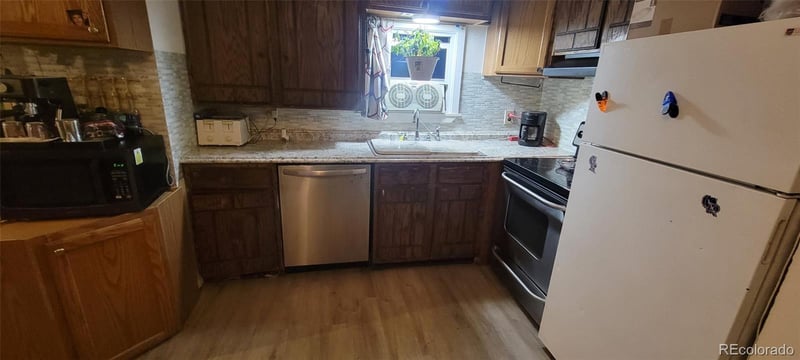 248 S Cherry St, Bennett, CO 80102