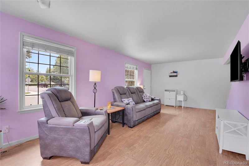 3691 S Pitkin Cir, Aurora, CO 80013