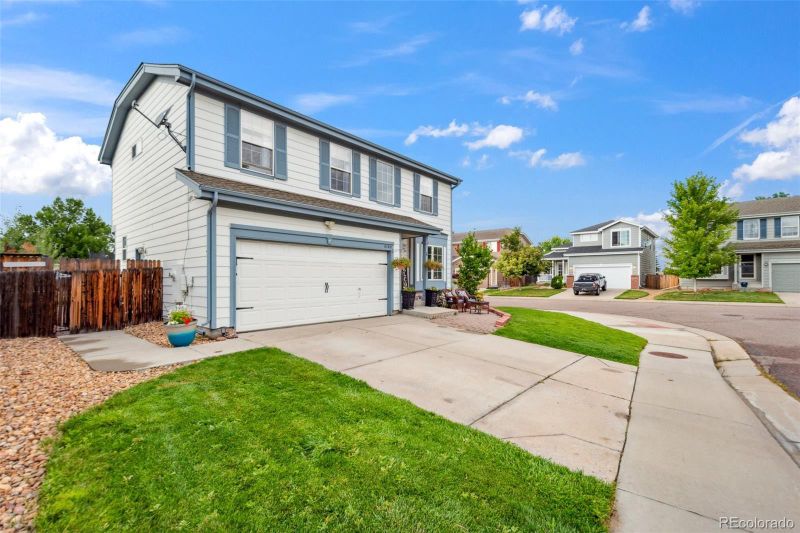 5185 Miriam Ln, Parker, CO 80134
