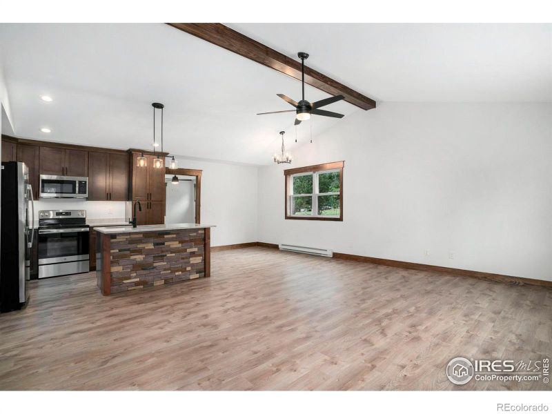 920 Saxon Ct, Estes Park, CO 80517