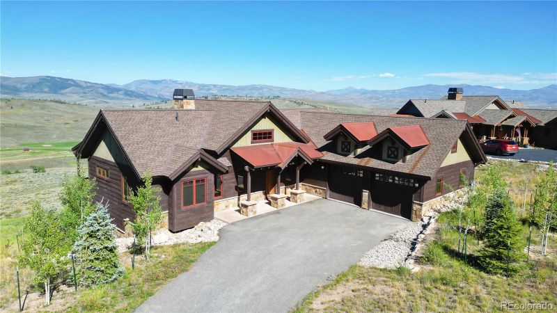995 Shoshoni Ln, Granby, CO 80446