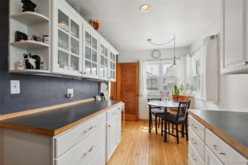4963 S Sherman St, Englewood, CO 80113