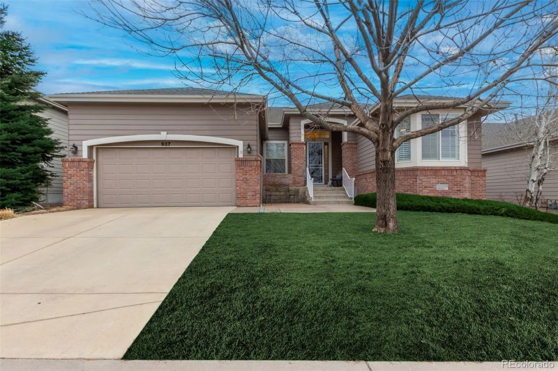937 Bramblewood Dr, Castle Pines, CO 80108