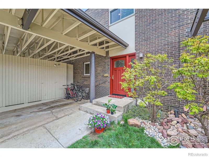 1480 Greenbriar Blvd, Boulder, CO 80305