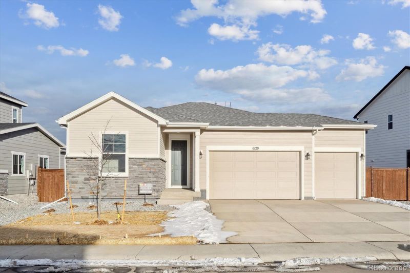 6129 Amerifax Dr, Windsor, CO 80528
