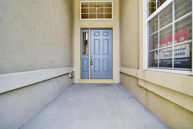 6678 S Shawnee Ct, Aurora, CO 80016