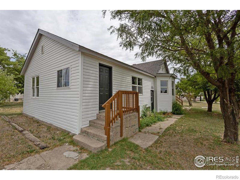 130 W 4th St S, Cheyenne Wells, CO 80810