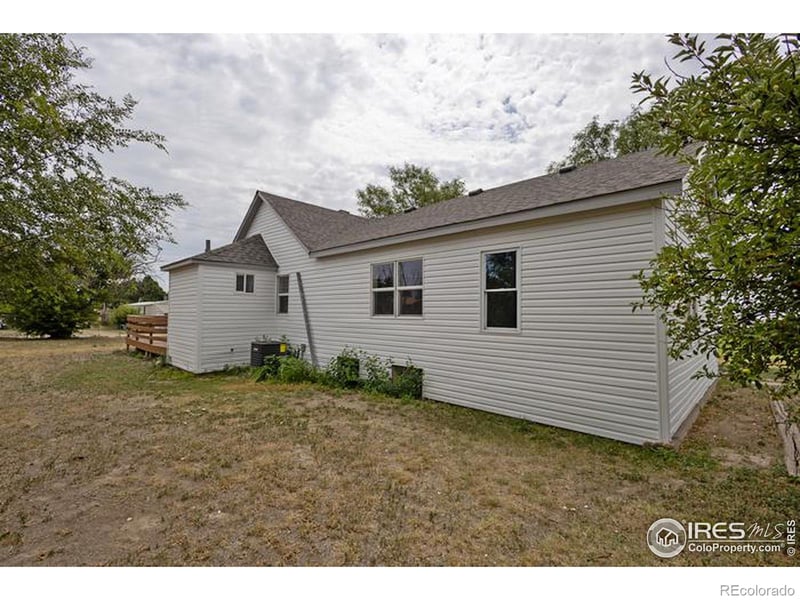 130 W 4th St S, Cheyenne Wells, CO 80810