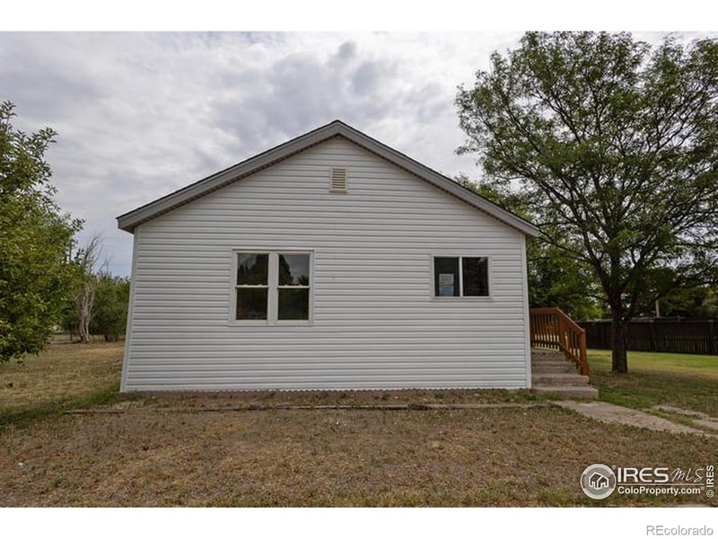 130 W 4th St S, Cheyenne Wells, CO 80810