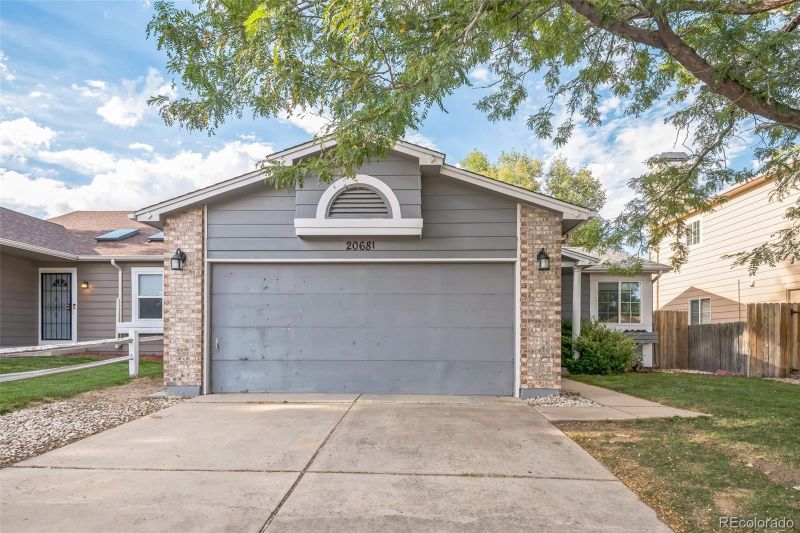 20681 E Scott Cir, Denver, CO 80249