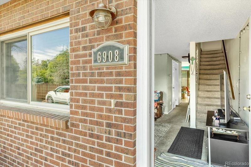 6908 W 48th Ave, Wheat Ridge, CO 80033
