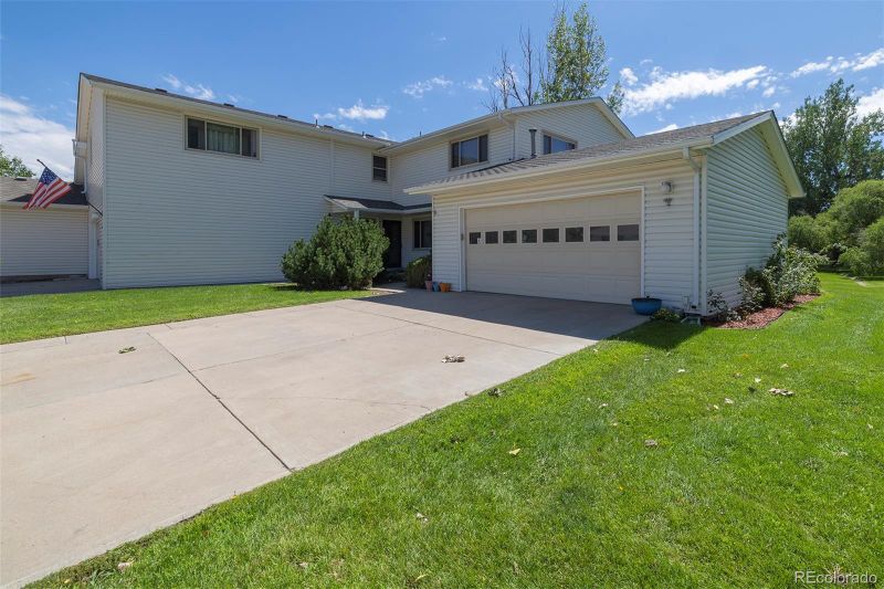 225 S 25th Ave, Brighton, CO 80601