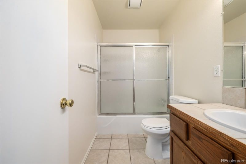 9238 E Lehigh Ave, Denver, CO 80237
