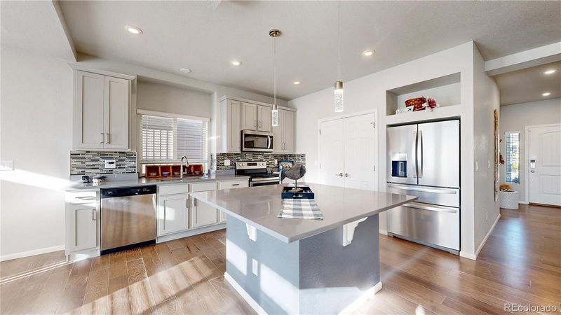 10038 Walden Ct, Commerce City, CO 80022