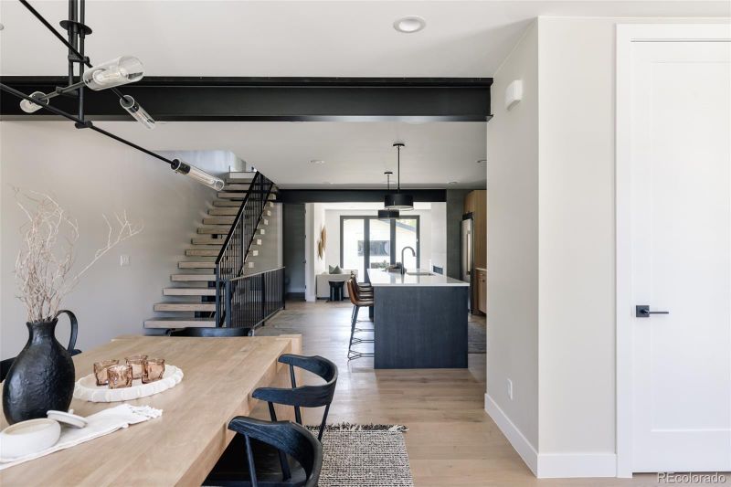 2009 S Clarkson St, Denver, CO 80210