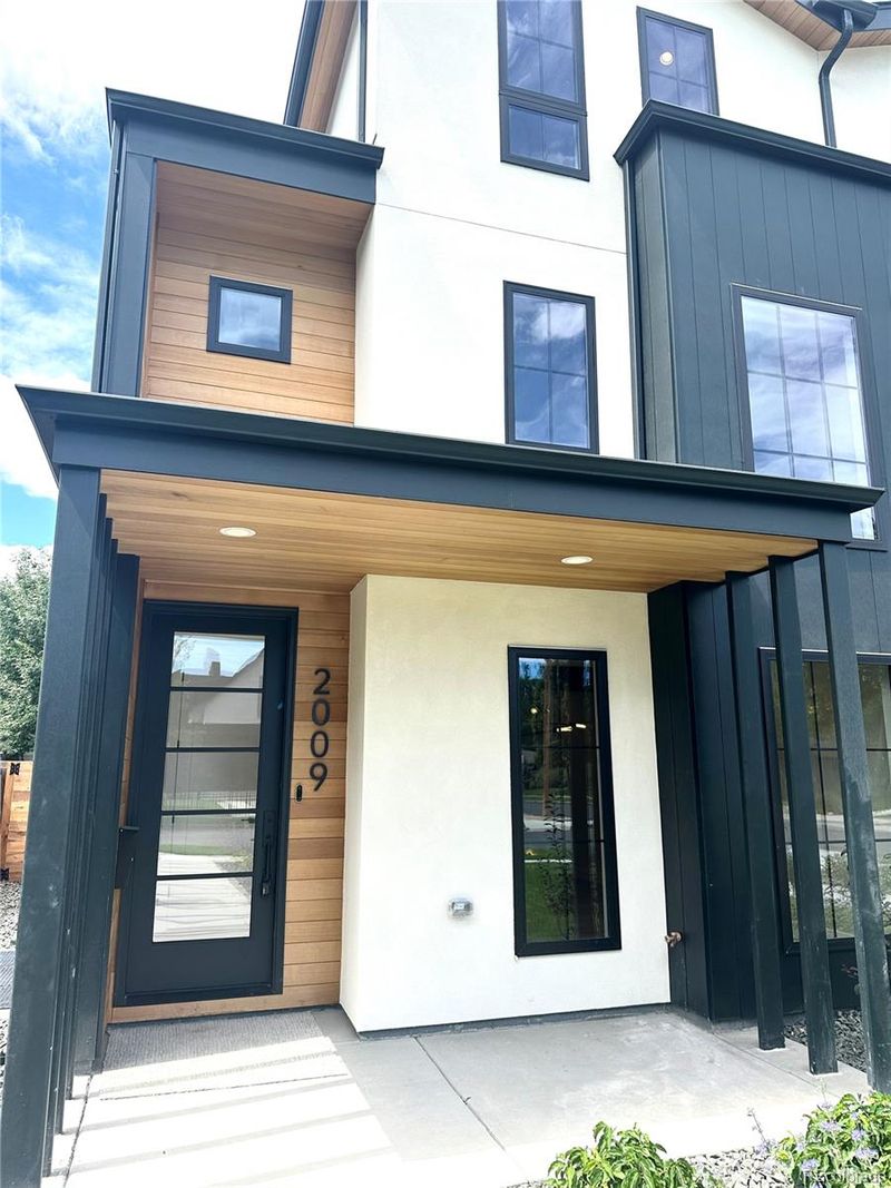 2009 S Clarkson St, Denver, CO 80210