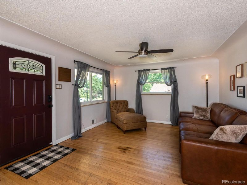 7080 W 32nd Pl, Wheat Ridge, CO 80033