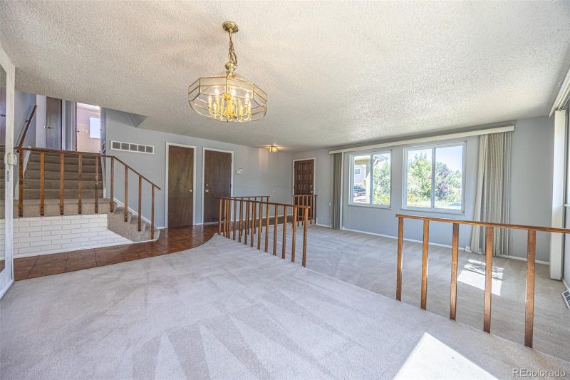 8481 Allison Ct, Arvada, CO 80005
