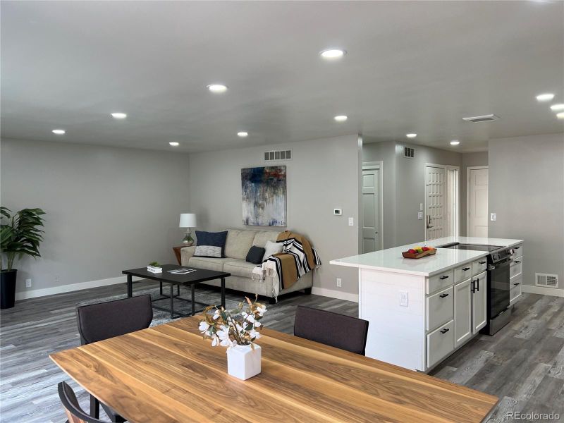 159 Xenon St, Lakewood, CO 80228