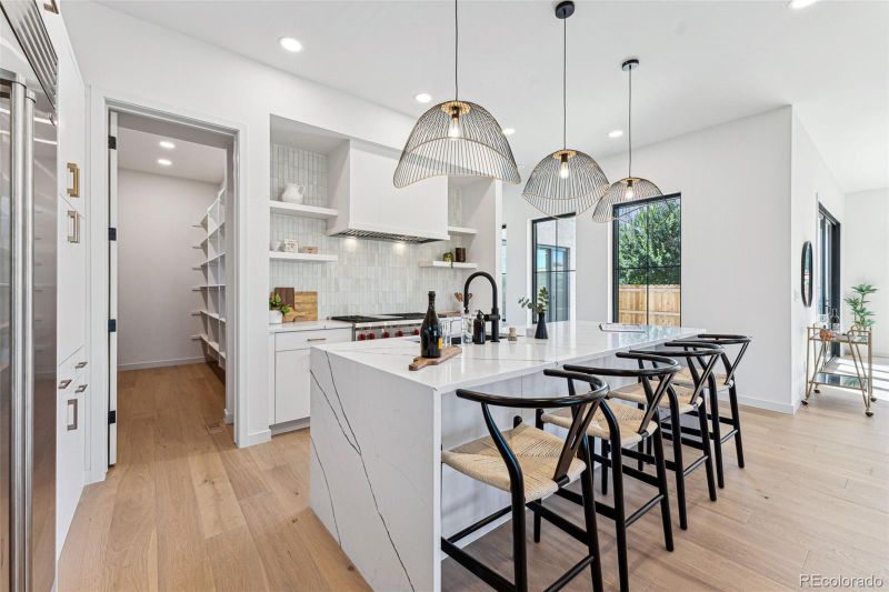 1195 S Cook St, Denver, CO 80210