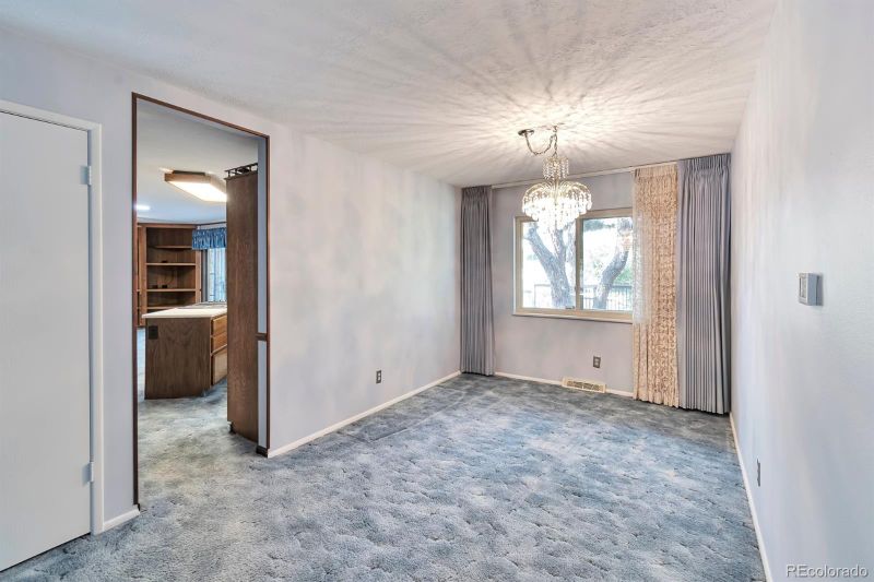 1815 S Zang Ct, Lakewood, CO 80228