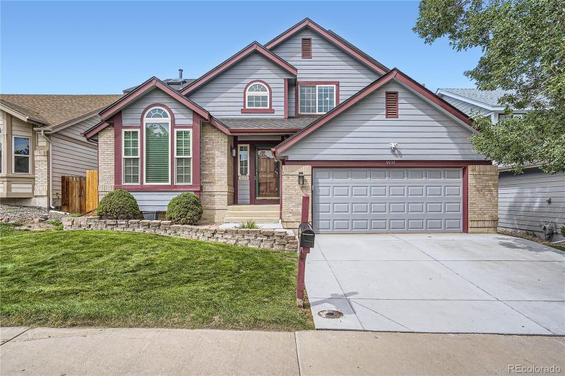 9235 W 100th Pl, Broomfield, CO 80021