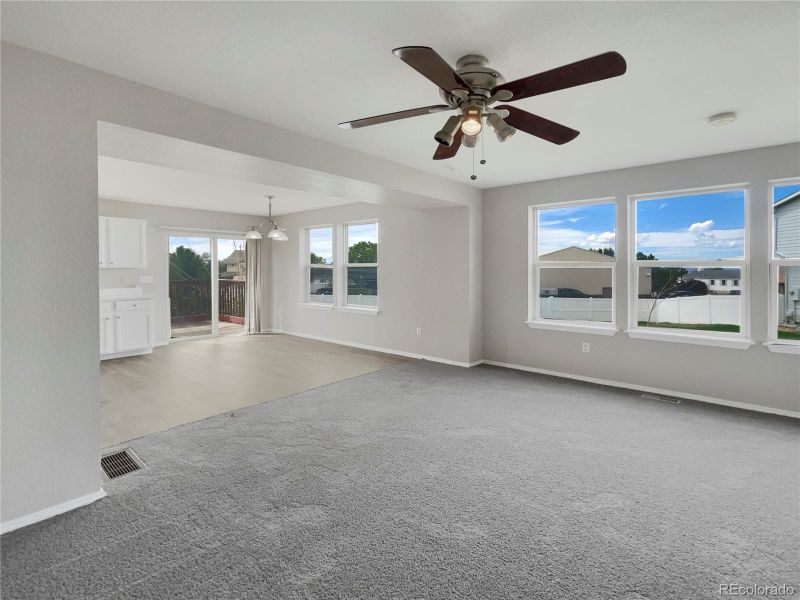 535 Sterling Ln, Dacono, CO 80514