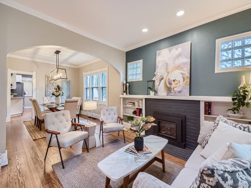 1044 S Corona St, Denver, CO 80209