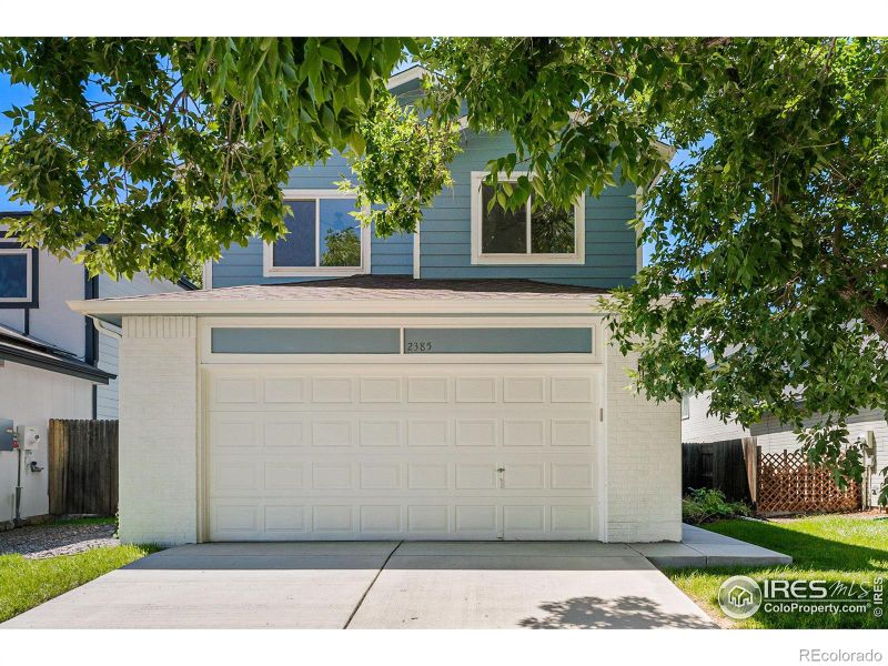 2385 Heartwood Ct E, Lafayette, CO 80026