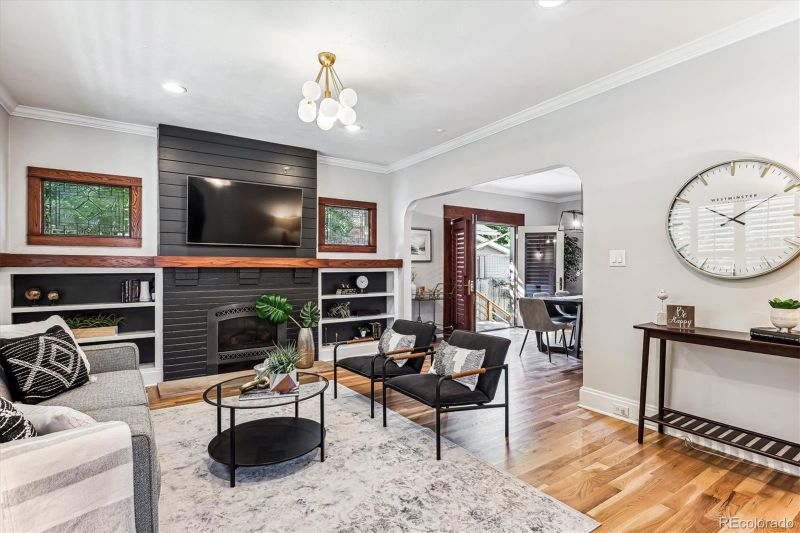 2581 N Birch St, Denver, CO 80207