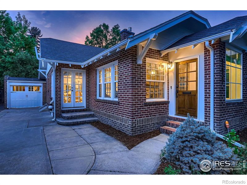 1637 Jasmine St, Denver, CO 80220