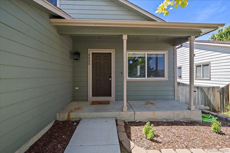 4333 S Genoa Ct, Centennial, CO 80015