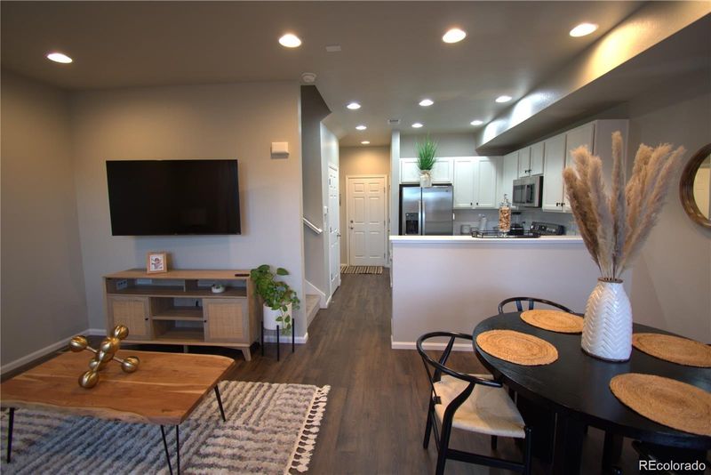 6435 N Dunkirk St, Denver, CO 80249