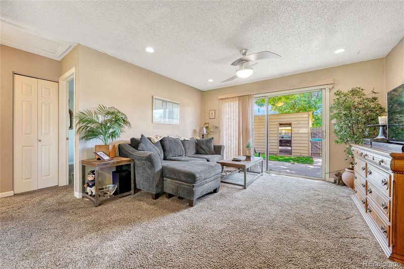 12435 E Louisiana Ave, Aurora, CO 80012