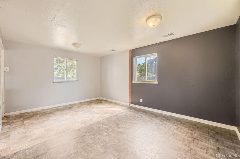 1890 S Michigan Way, Denver, CO 80219