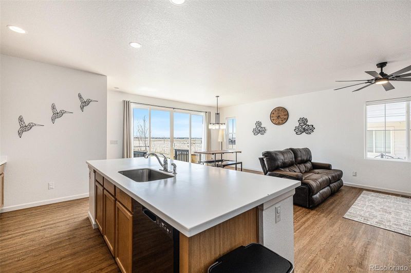 27840 E 7th Pl, Aurora, CO 80018