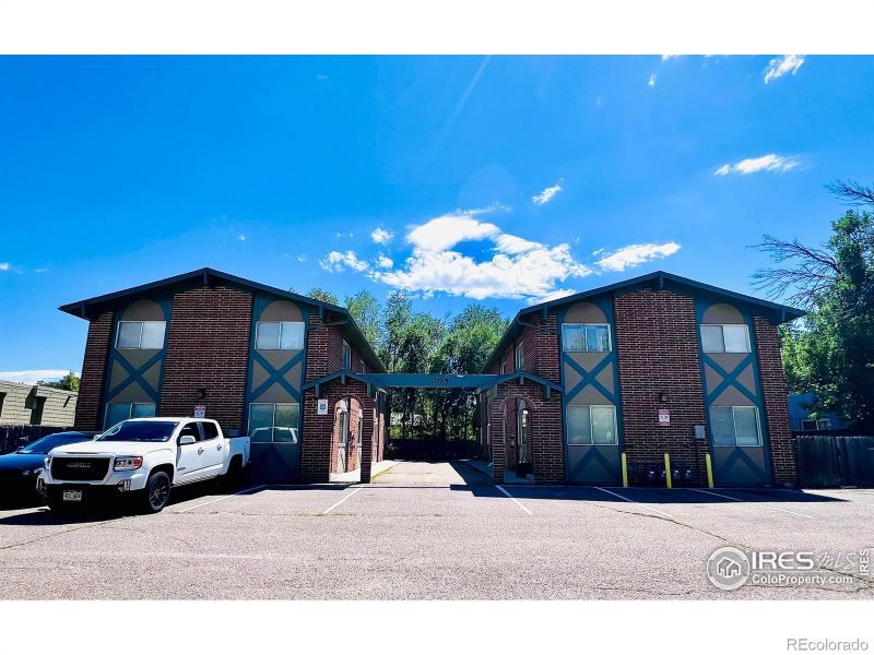 3035 17 Ave, Longmont, CO 80503