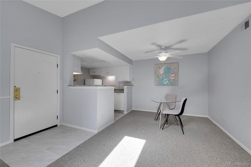 3404 S Eagle St #203, Aurora, CO 80014
