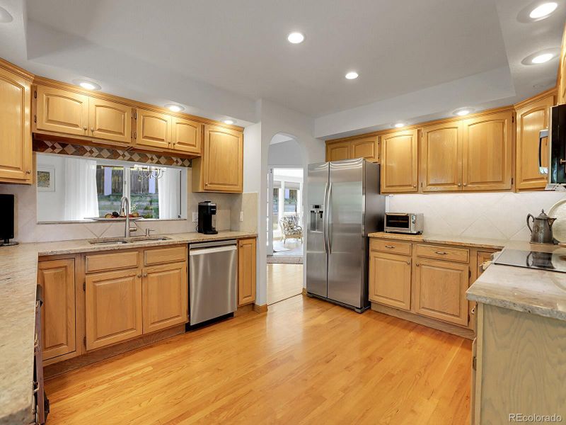 6829 Beaver Rn, Littleton, CO 80125