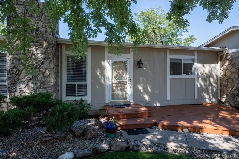 9581 W 75th Pl, Arvada, CO 80005