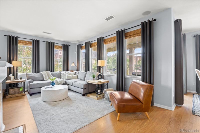 9511 Elmhurst Ln #A, Highlands Ranch, CO 80129